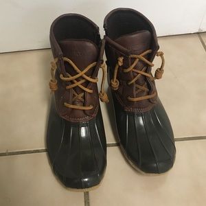 Sperry boots
